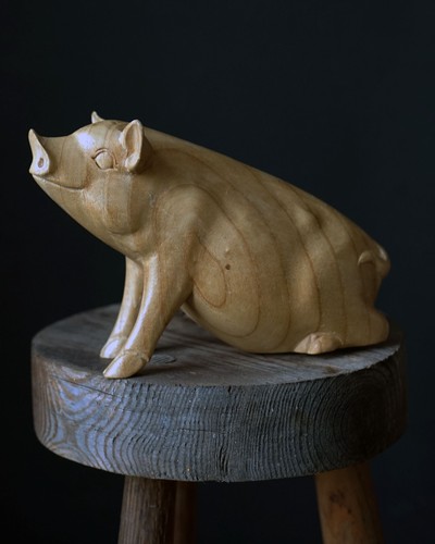 Vintage hand carved wooden pig - hand,