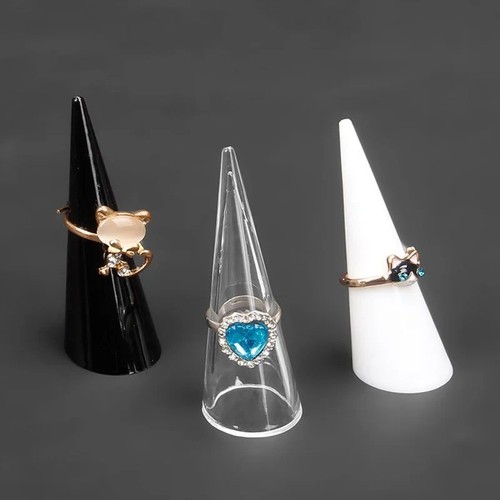 Clear acrylic cone ring - clear,