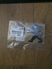 NEW GENUINE PEUGEOT 208 FRONT