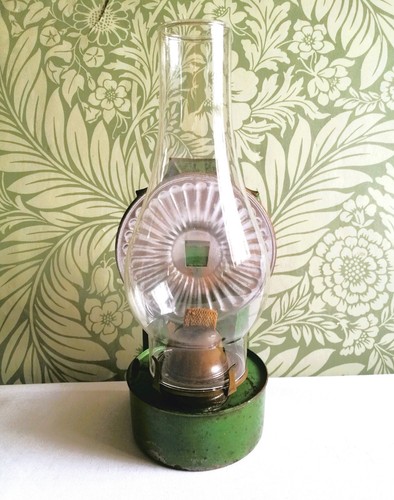 Vintage wall mountable oil - vintage,