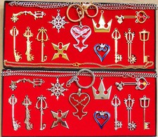 New 13pcs Kingdom Hearts II KEY BLADE Necklace Pendant+Keyblade+Keychain Set