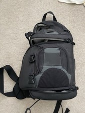 Lowepro Compact Sling Camera