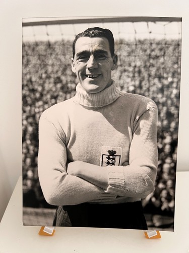 Frank swift england man city - frank,