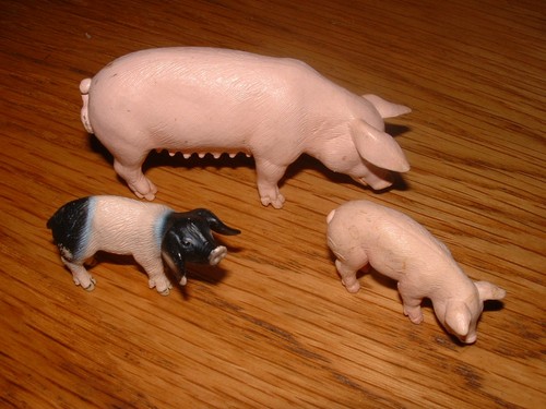 Schleich retired farm pig - farm,