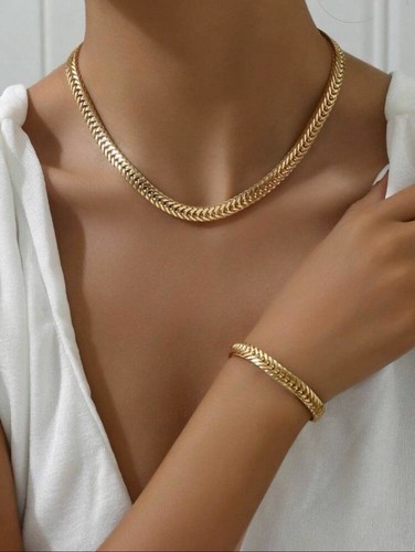 Women gold tone chunky - gold,