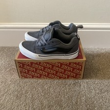 Vans Knu Skool Castle Rock. VN000CYU0A/1. Uk Size 2. Grey/Black. Box No Lid