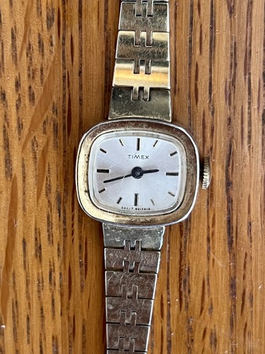 Vintage 1970s timex ladies - 1970s,