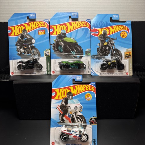 Hot wheels motorcycles lot - motorcycles, of
