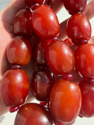 Vintage bakelite beads - beads, a