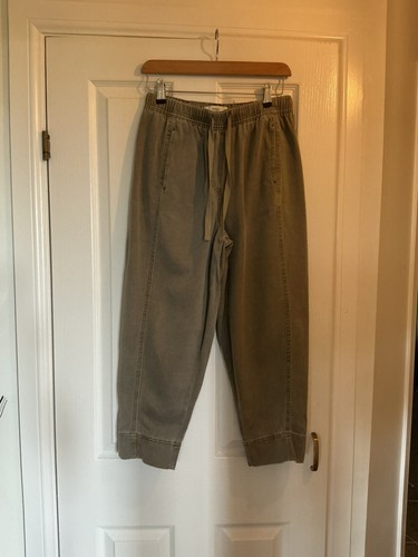 Ladies tapered cropped - &,