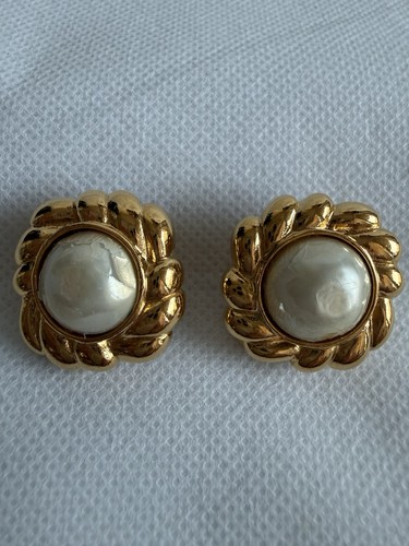 Chanel vintage retro gilt - chanel,