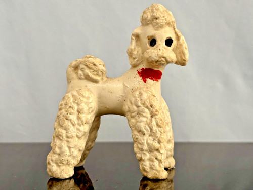 Single chalkware novelty