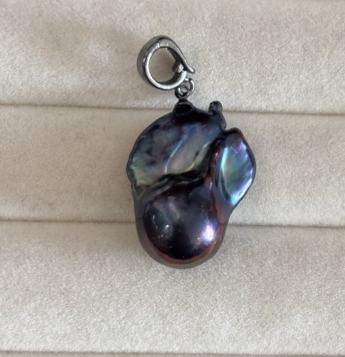 Peacock black baroque pearl - black,