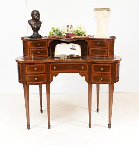 Edwardian kidney bean - kidney, desk