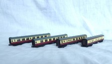 N Gauge Graham Farish Mark 1? Coaches in Crimson and Cream Livery x 4