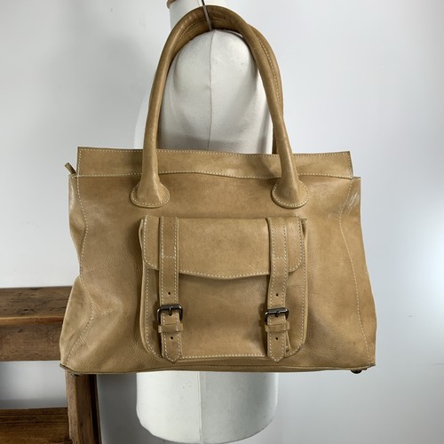 Light tan leather - shoulder, bag