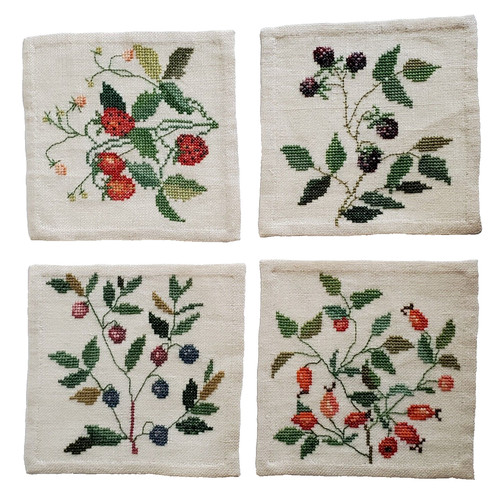 Finished fruit berries cross - finished,
