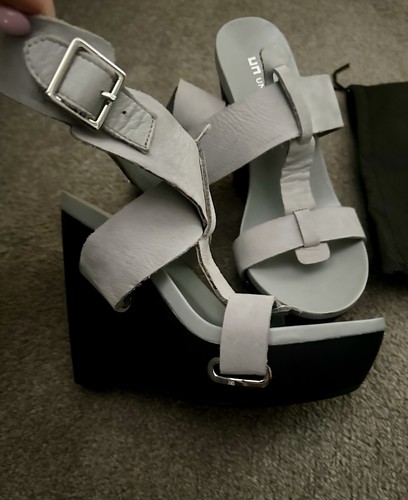 United nude wedges - size, 4