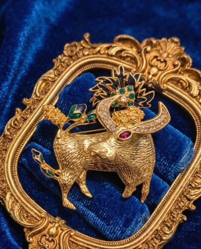 Vintage toro trifari brooch - toro,