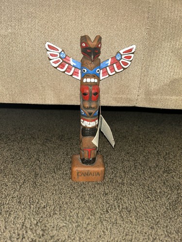 Canada made tall totem - tall,