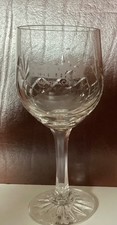 Balmoral Castle Etched Wine Glass.