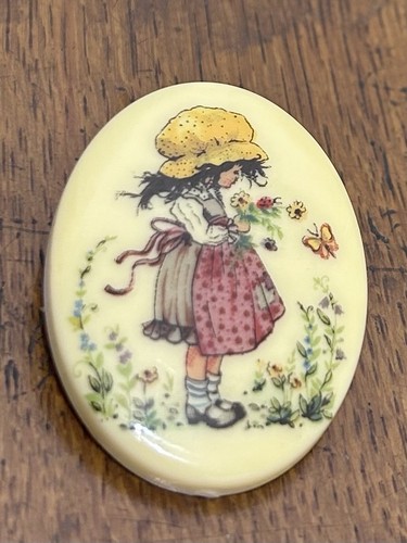 Holly hobbie character - holly, brooch