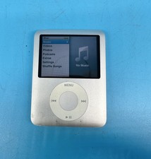 Apple iPod Nano A1236 3rd Generation 4GB MP3 Player Silver - Tested