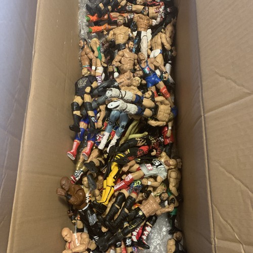 Wwe aew one random figure - wwe/aew,