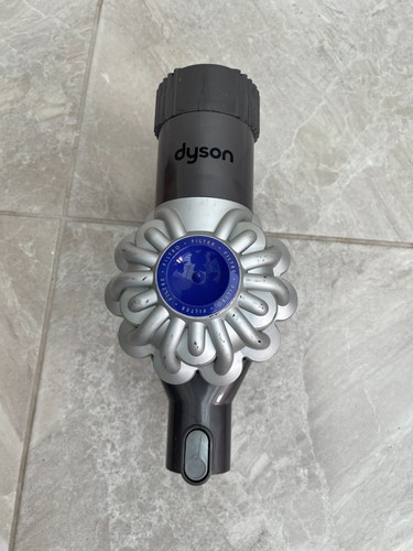 Dyson cordless vacuum - dyson, v6