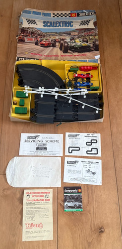 Vintage scalextric 60s set - scalextric,