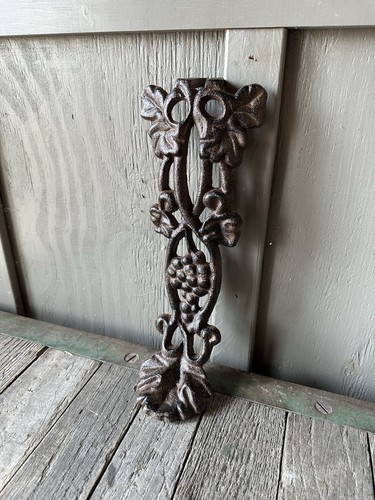 Cast iron grape vine - cast,