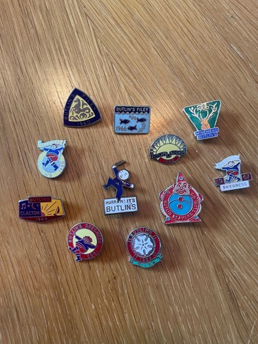 Butlins enamel badges