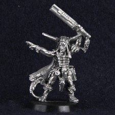 Necromunda Ratskin Shaman 90s