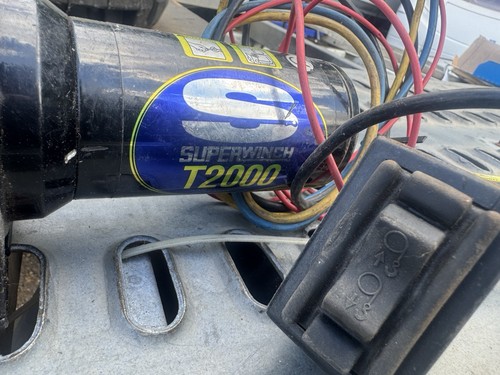 12v superwinch t2000 907kg - 12v,