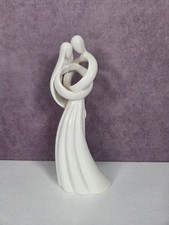 Circle Of Love Figurine. Always. Kim Lawrence Enesco. Vintage 1999. 18cm tall.