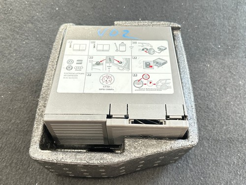 Genuine audi 2009 tyre pump - tyre,