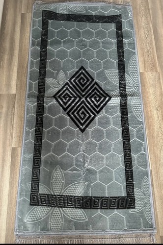 Brand new carpet - , 190cm