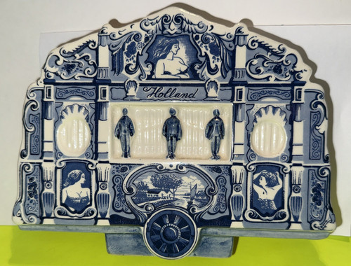 Delfts blue earthenware hand - blue,