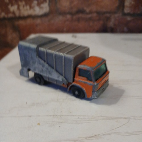 Lesney no7 refuse truck - lesney,