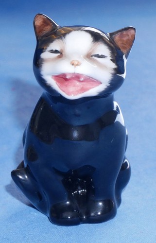 Royal doulton black - doulton, cat