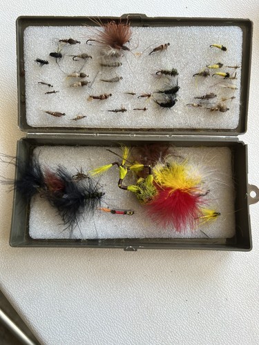 Fly fishing box assortment - fly,
