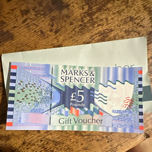 Marks spencer 5 - &, £5
