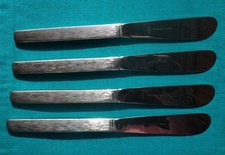 Mid Century Viners ‘SABLE’ Dinner Knives x 4 Gerald Benney. Age Ver. required
