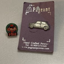 2 Mini Pin Badges 