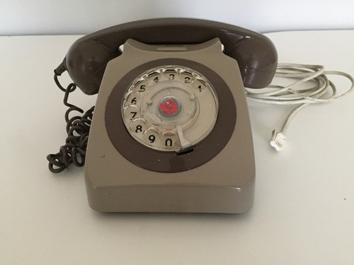 Vintage 8746 rotary dial - g,