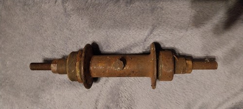 Vintage veteran rear wheel - veteran, hub