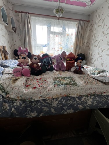 Official disney store teddy - 6x,