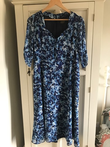 Caroline charles size - size, blue