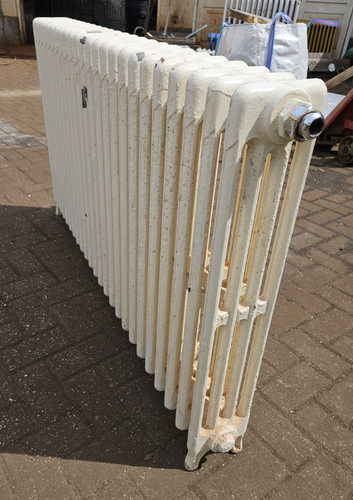 Cast iron radiators high - cast,