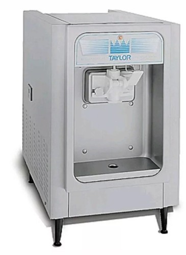 Taylor 152 and 150 - , ice